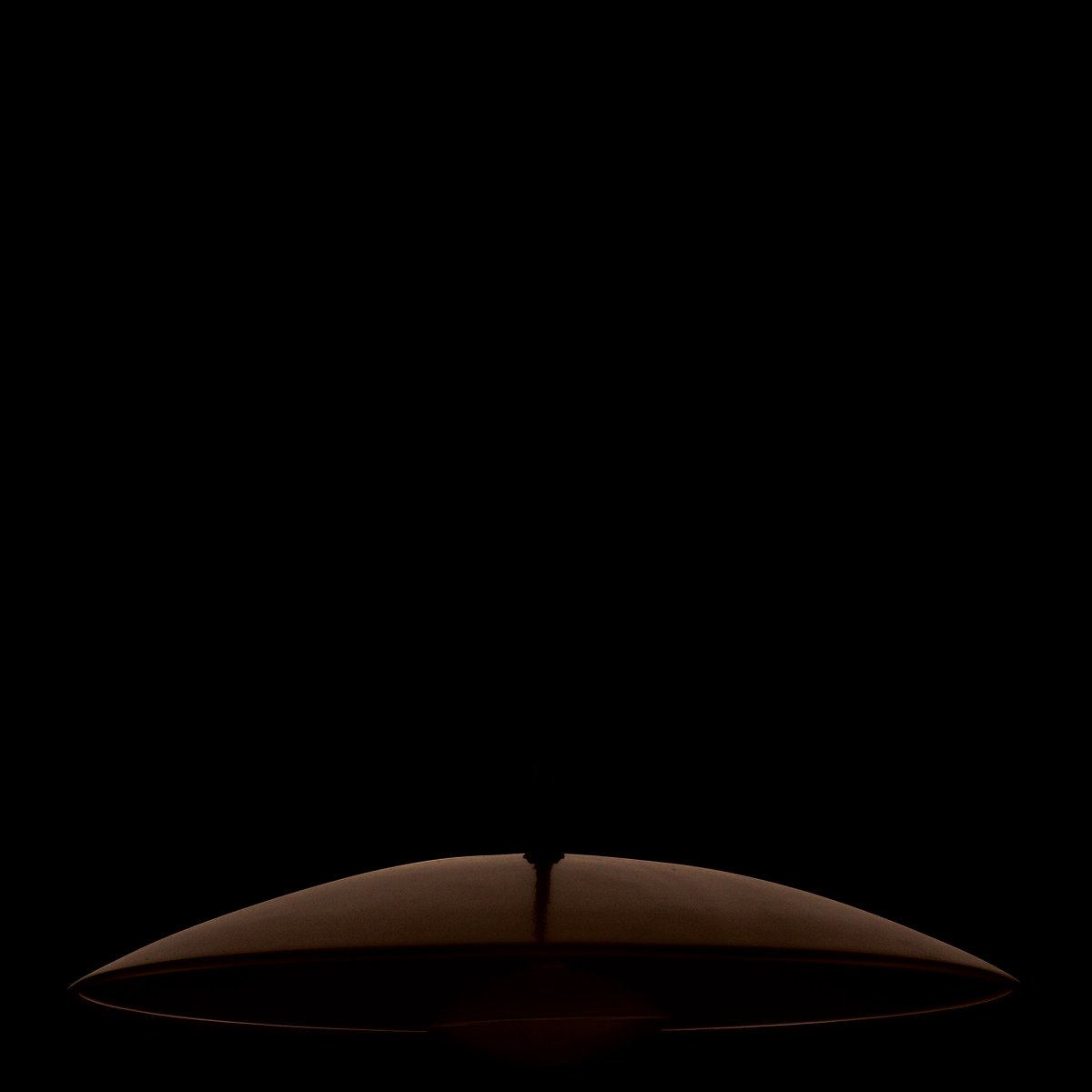 Lampada a sospensione LED moderna Oslo Ø34 cm – luce bianca calda, design in metallo argentato, perfetta per cucina, soggiorno o ufficio