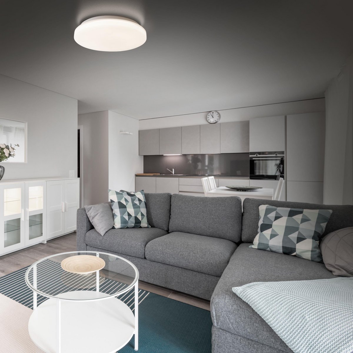 Lampada a soffitto LED Fontana 30 cm bianca con sensore di movimento | efficiente dal punto di vista energetico, design moderno, IP54 impermeabile, 1856 lumen, 17W