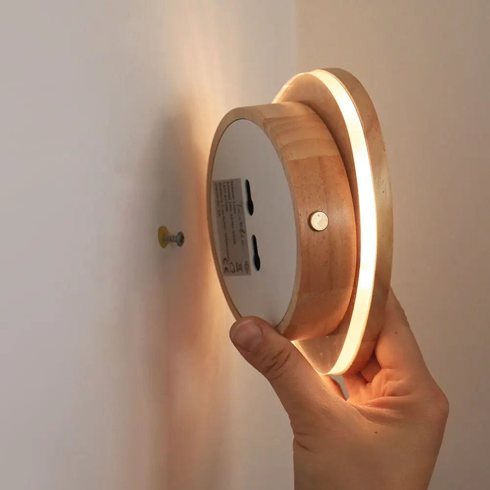 Applique da parete Lulu wireless e ricaricabile | Illuminazione da parete dimmerabile in legno con luce calda e fino a 100 ore di autonomia della batteria