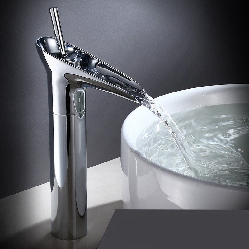 Antieke Messing Wasserfall Badkamerkraan met Enkelhandgreep en Warm/Koud Water