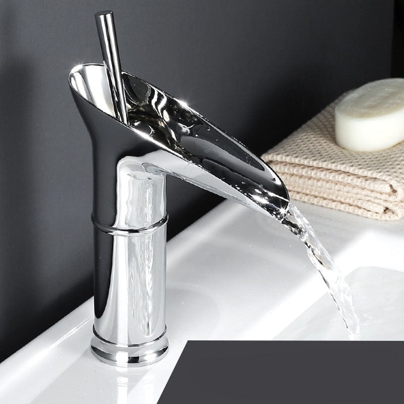 Antieke Messing Wasserfall Badkamerkraan met Enkelhandgreep en Warm/Koud Water
