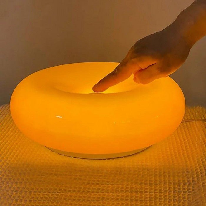 Donut Wandlamp en Tafellamp van Dimbaar Glas en Metaal – Moderne Muurlamp voor Binnengebruik