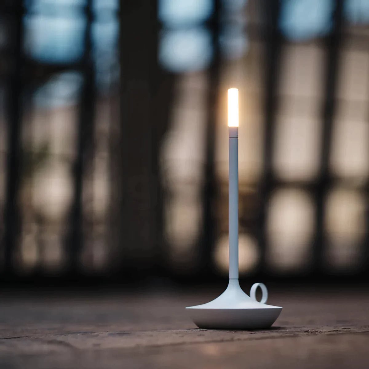Lanterna Candela Dimmerabile in Alluminio – 23 cm di Altezza, Luce Calda con USB Ricaricabile e 3 Modalità di Dimmerazione