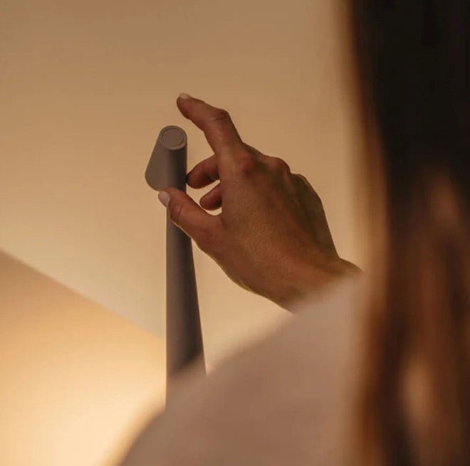 Draadloze Dimbare LED Tafellamp met Modern Design – USB Oplaadbaar en Touch-Functie