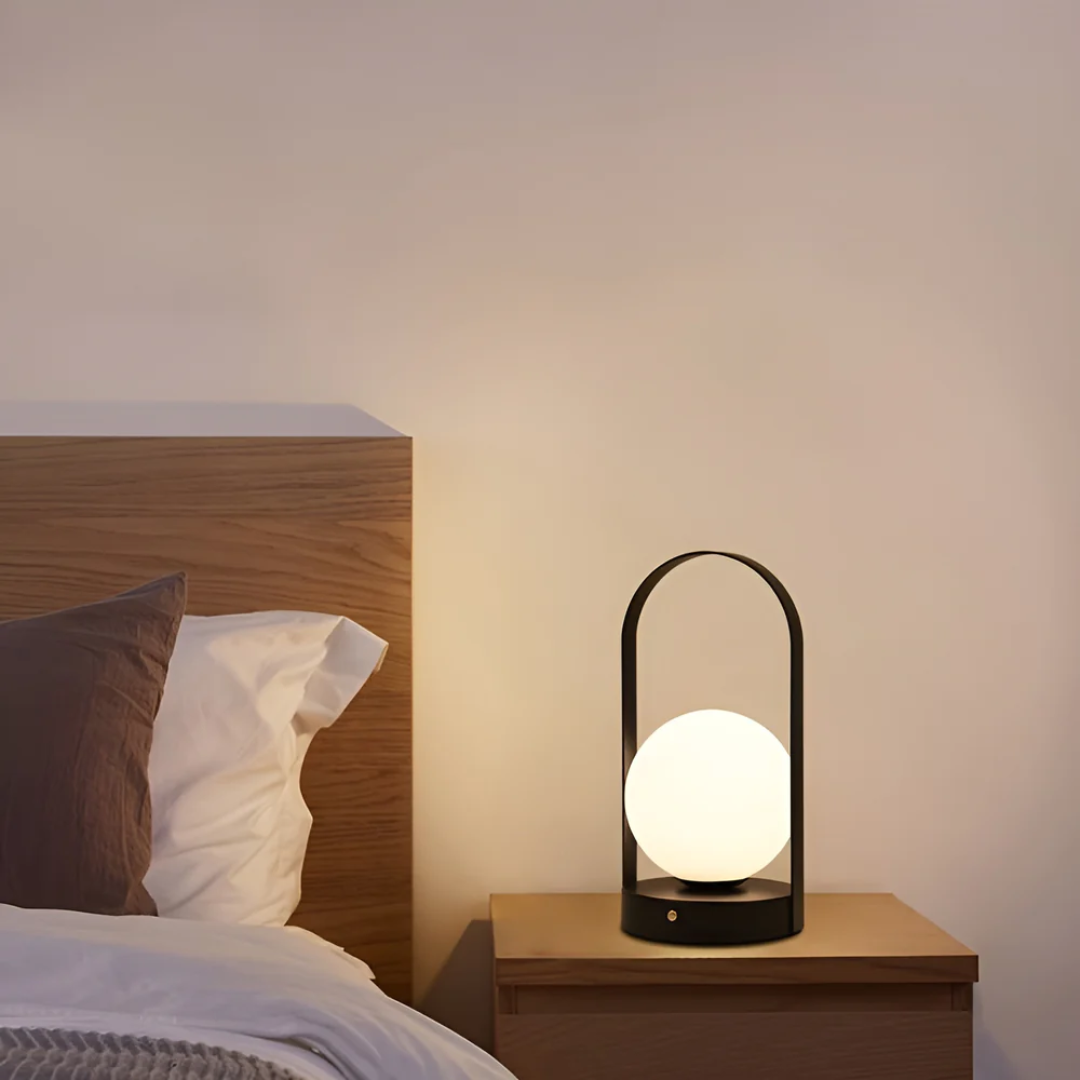 Lampada da tavolo ricaricabile wireless – design moderno in acciaio inox per interno ed esterno come lampada da comodino