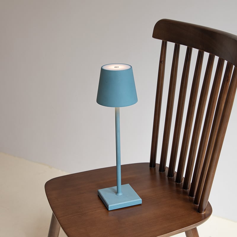Lampada da tavolo LED portatile con funzione dimmerabile e batteria ricaricabile – ideale per interno ed esterno