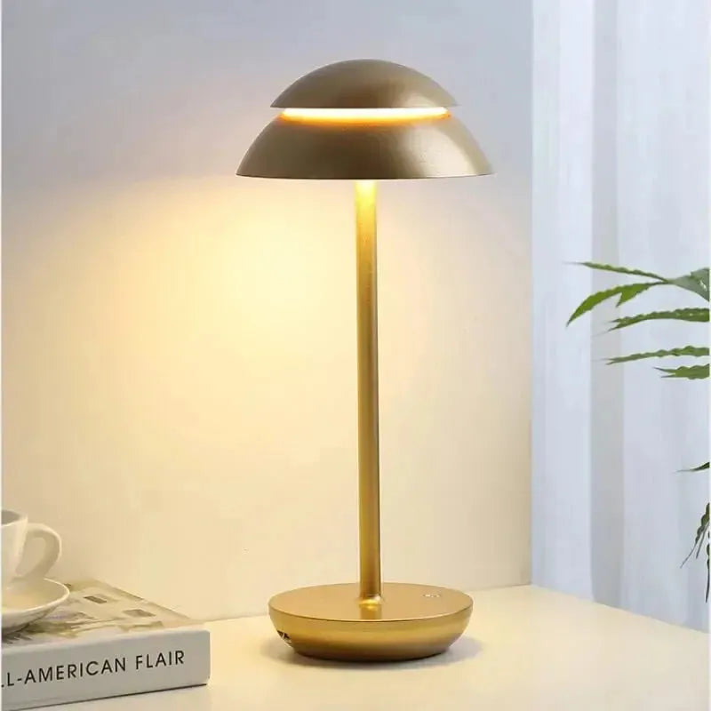 Elegante lampada da tavolo dimmerabile - lampada in alluminio ricaricabile USB con luce calda