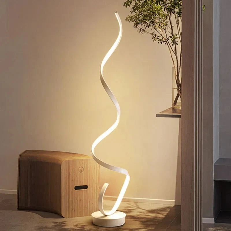 Elegante LED Spirale Vloerlamp van Aluminium – Dimbare Verlichting voor Modern Interieur