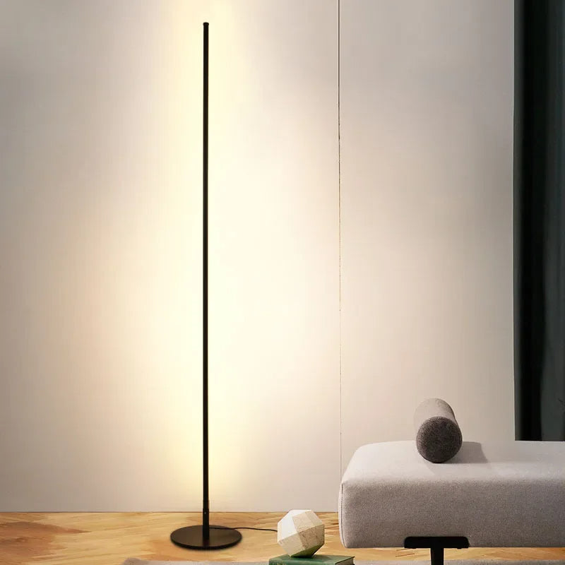 Elegante lampada da terra con illuminazione LED bianco caldo e design minimalista per soggiorno - 140 cm di altezza