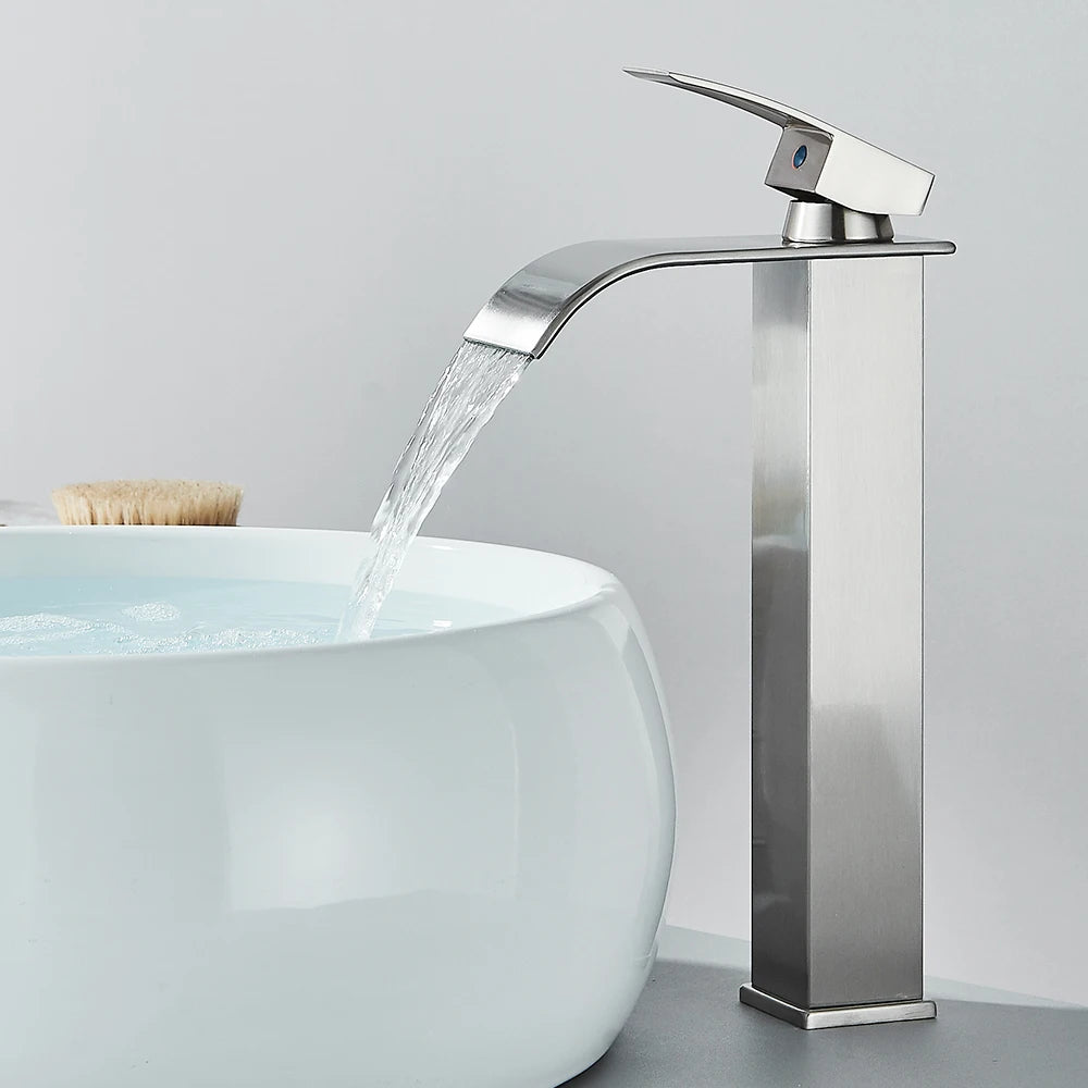 Waterval | Moderne Wastafelkraan