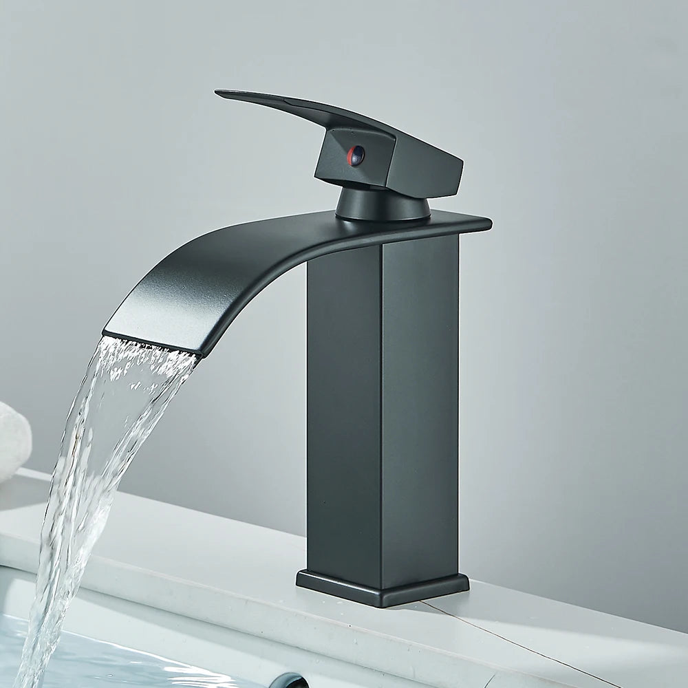Waterval | Moderne Wastafelkraan