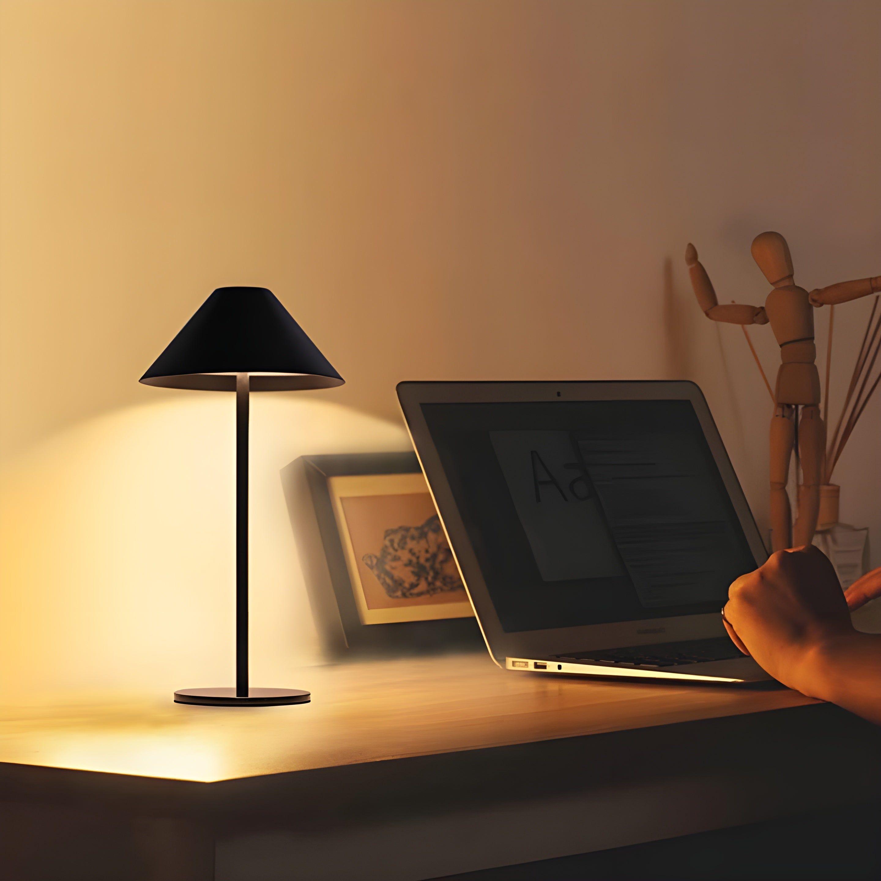 Lampada da tavolo touch dimmerabile minimalista – Luce impermeabile e ricaricabile per interno ed esterno