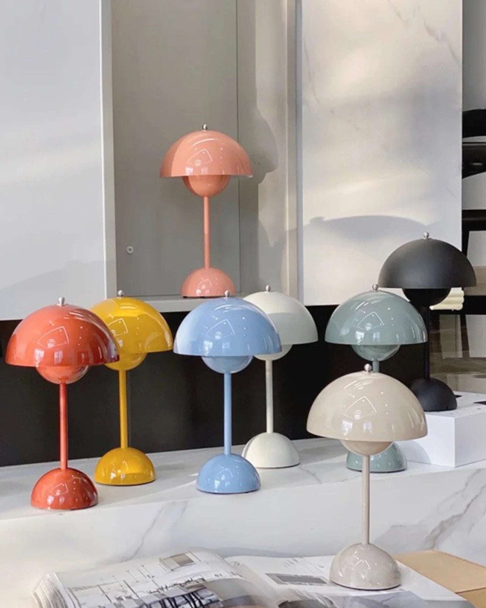 Scandinavische LED-Tafellamp – Dimbaar, Hoogwaardig Metaal, 6-10 W