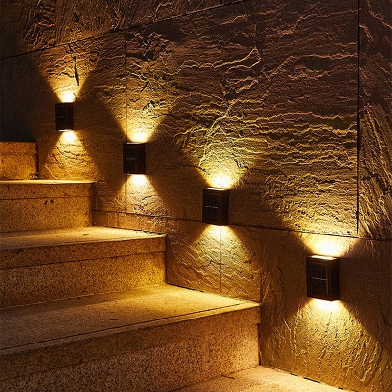 Lampada Solare da Esterno con Sensore Automatico - Lampada da Parete Resistente alle Intemperie per Terrazza e Illuminazione da Giardino