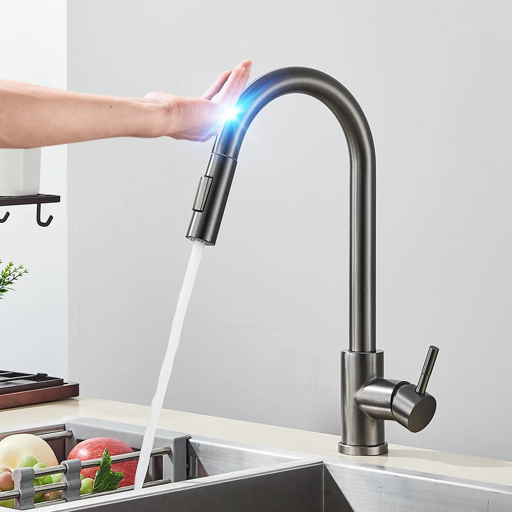 Rubinetto da cucina nero con sensore e maniglia singola – design moderno con doccetta estraibile