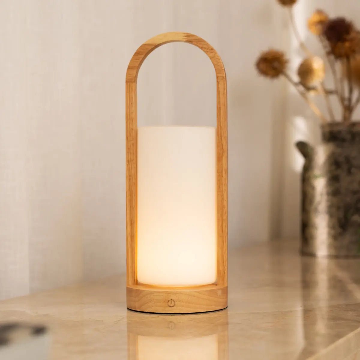 Evie lampada da tavolo in legno ricaricabile color marrone chiaro – dimmerabile, senza fili e design sostenibile, perfetta per ogni stanza