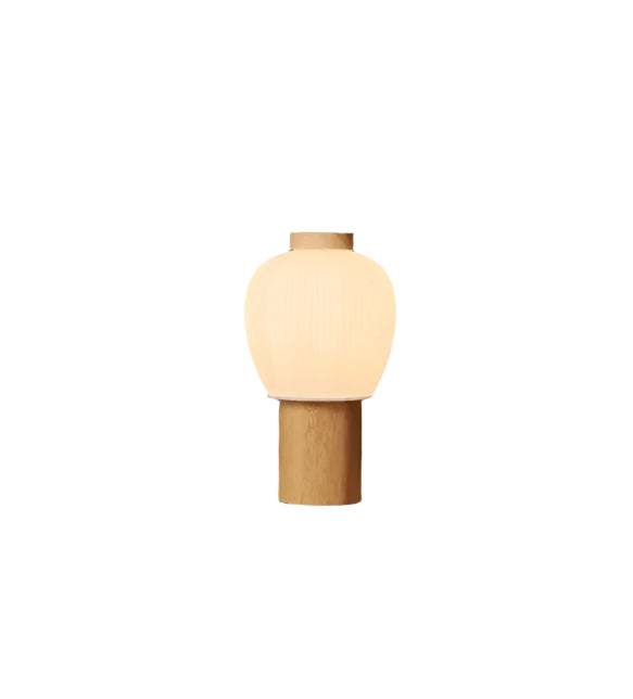 Molte lampade da tavolo in legno e vetro | Lampada in legno marrone chiaro con paralume in vetro opaco | Attacco E27 | Design scandinavo