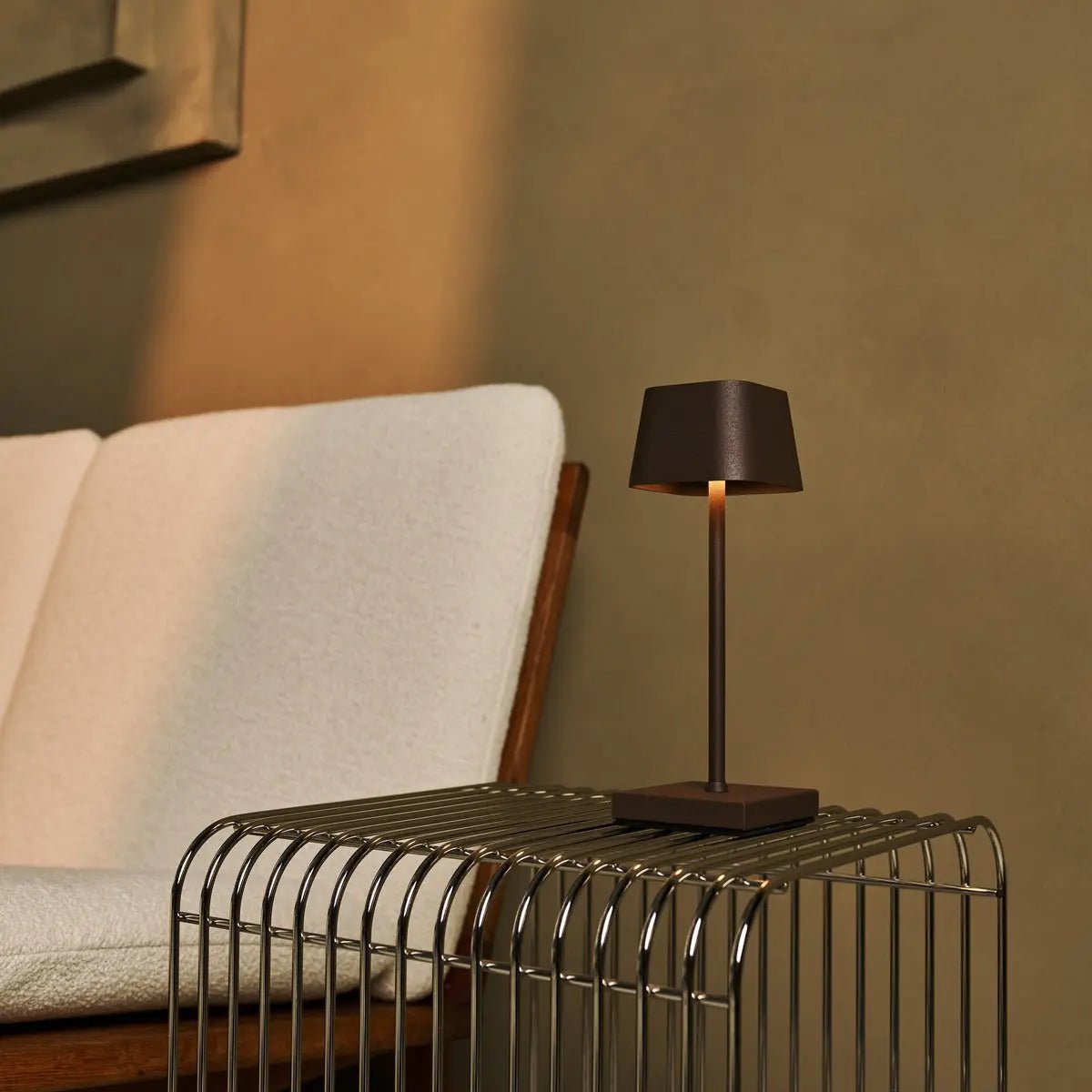 Sarphati Mini lampada da tavolo wireless moka marrone | Dimmerabile, 3 livelli di luce, 60 ore di autonomia della batteria, ideale per ristorazione e uso domestico
