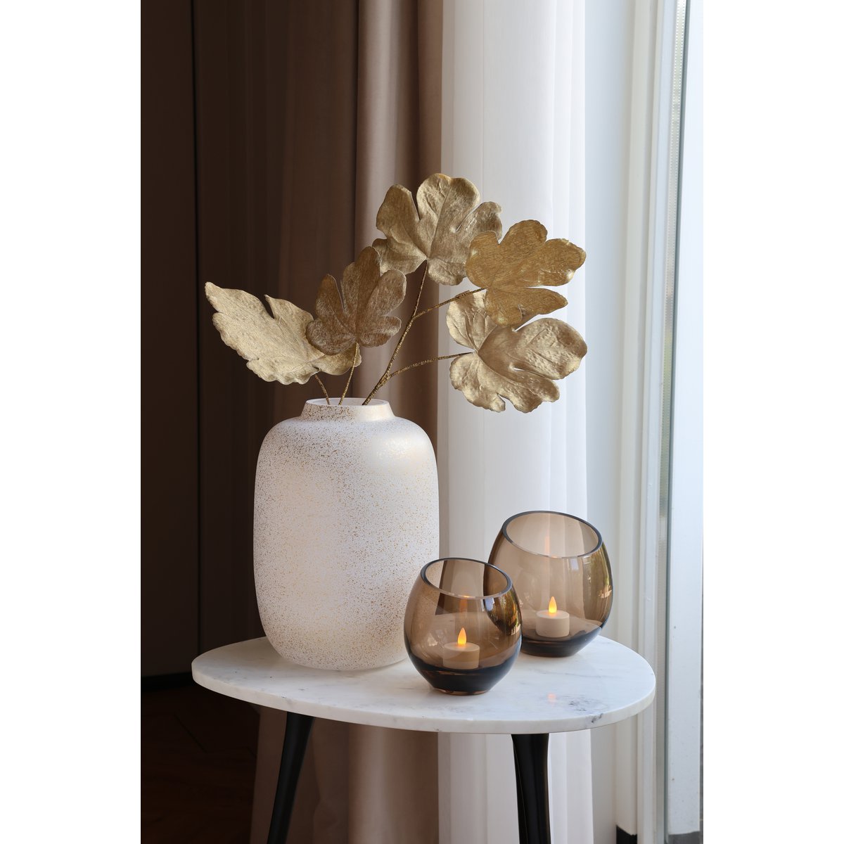 Artic Sparkle Gold vaas – Gouden glazen vaas met glinstereffect | Mondgeblazen design van Vase The World