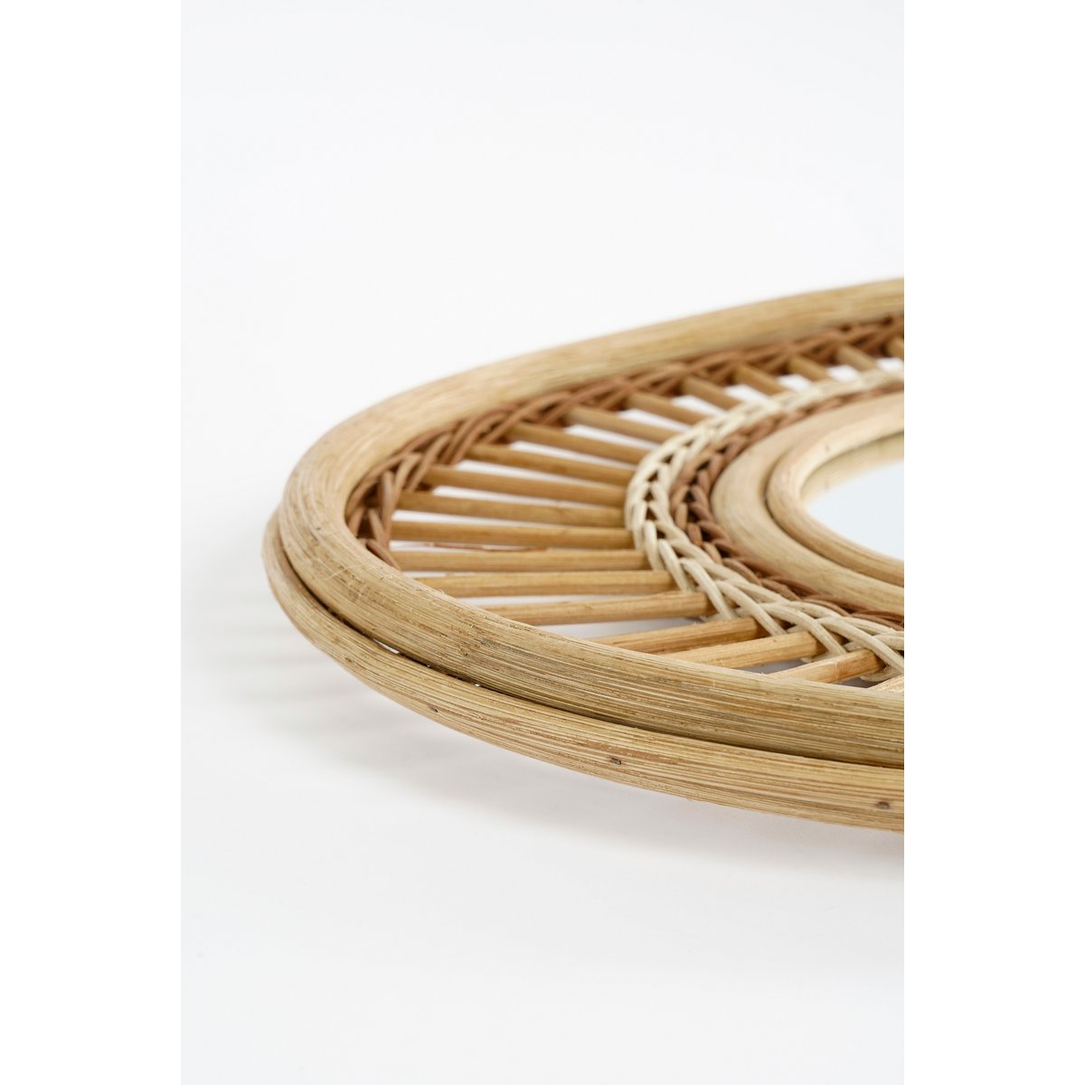 Ovale Wandspiegel Rotan Lichtbruin | Decoratieve Spiegel Boho Stijl | 59x40 cm | Mica Decorations