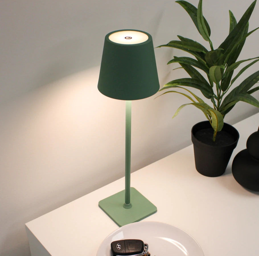 Lampada da tavolo LED portatile con funzione dimmerabile e batteria ricaricabile – ideale per interno ed esterno